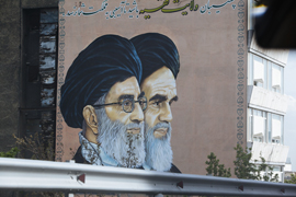 Straßenbild in Teheran. Foto: Hartmut Schwarzbach